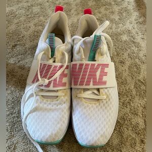 Nike women’s In-Season TR 9 Running Sneaker